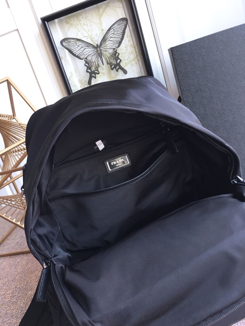 Pra*a backpacks